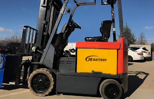 luchd-saothrachaidh bataraidh forklift lithium-ion